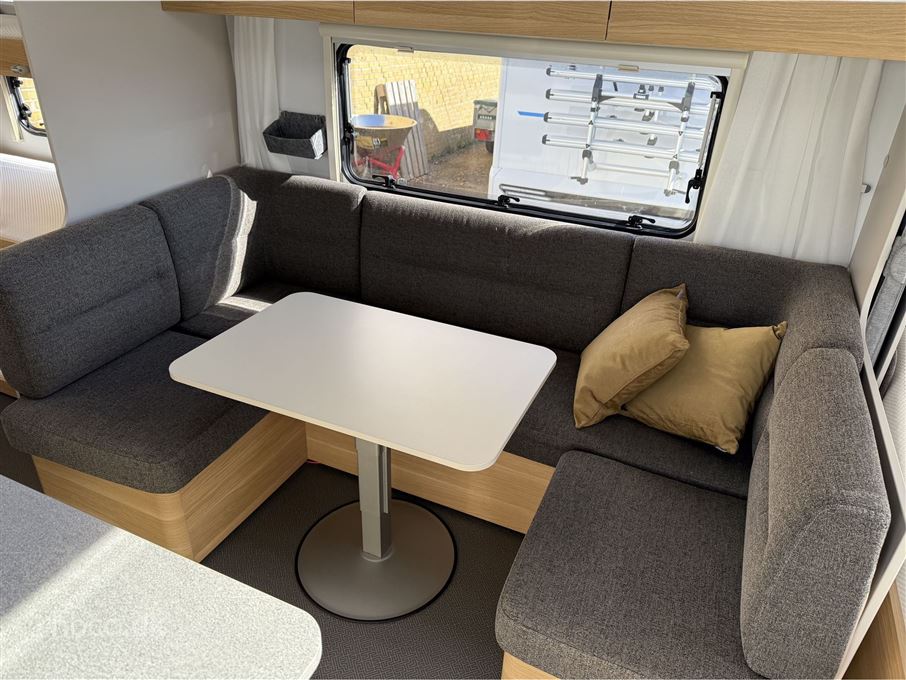 Adria Adora 573